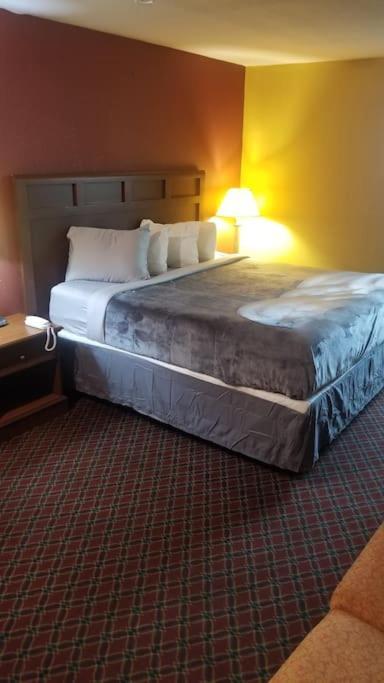Hotel 2 Queen Beds Hotel Room 106 Wi-Fi Booking Stillwater Esterno foto