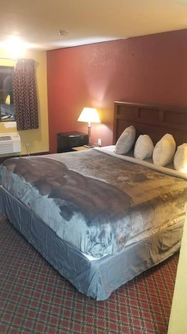 Hotel 2 Queen Beds Hotel Room 106 Wi-Fi Booking Stillwater Esterno foto